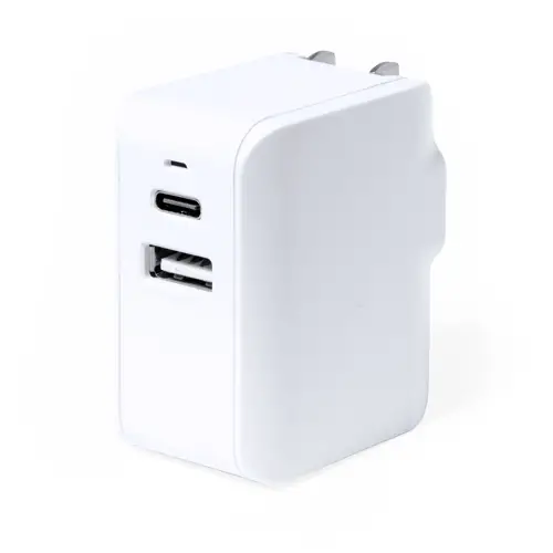 Adaptador de enchufes compacto con USB y Tipo C ref 20364