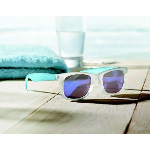 /regalos-de-verano/gafas-de-sol-america-touch-ref-mo8652.html