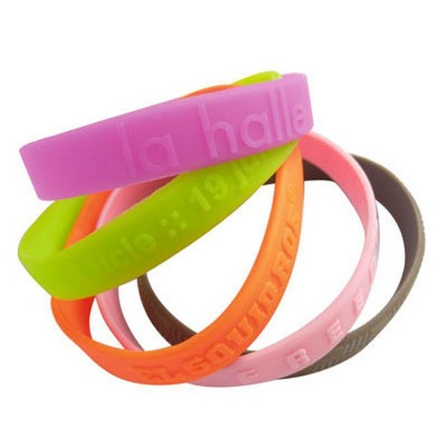 PULSERA CON RELIEVE SINTAX