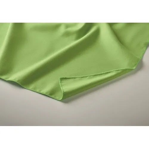 Toalla de microfibra 50x100cm ligera y de secado rápido ref MO2761 - 05 Verde