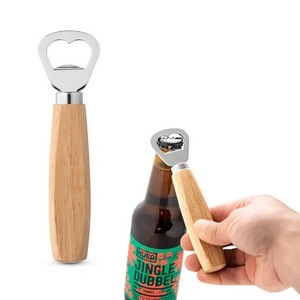 Abrebotellas de metal con mango de madera