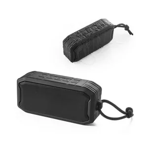Altavoz portátil resistente al agua con micrófono