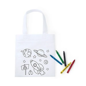 Bolsa de non-woven para colorear con 5 ceras incluidas ref 5439