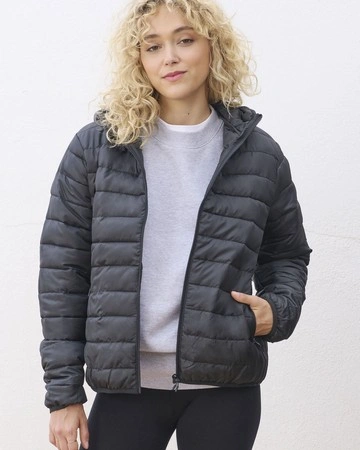 Chaqueta acolchada ligera con capucha reciclada