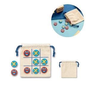 Juego de tres en raya portátil con bolsa de algodón