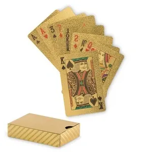 Naipes impermeables con caja de pet para juego divertido