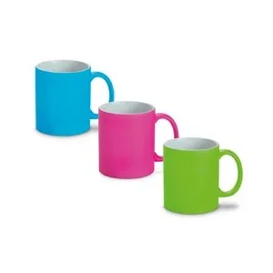 Taza de cerámica neón mate en caja de regalo